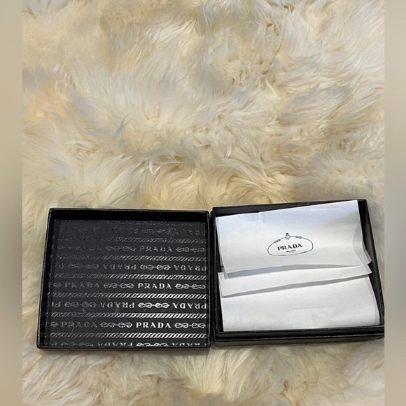 Prada black empty box authentic - Picture 5 of 9
